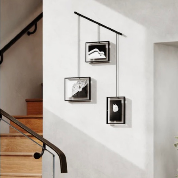 4 sets for Mollie!! Umbra Exhibit 3 Wall Frame Displays. Thanks Mollie! ;) - Picture 8 of 8